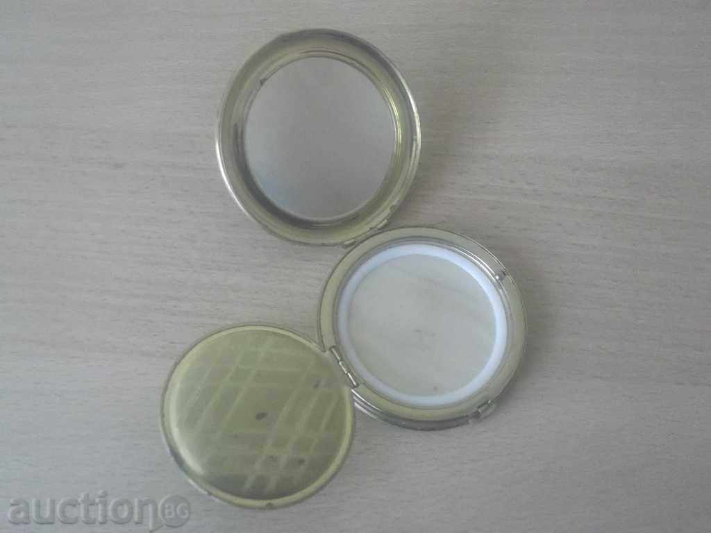 Auction No. 2283 Old Metal Powder Auction No. 2283 Old Metal Powder