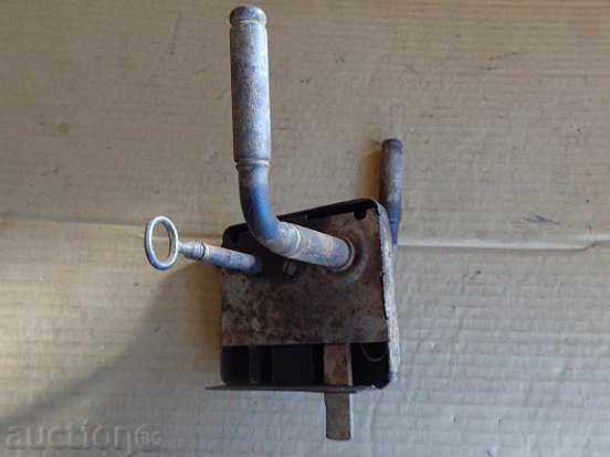 Old lock with key, latch, early 20th century. Kingdom of Bulgaria - 7
