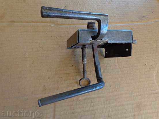 Auction Old lock key, latch - early twentieth century Auction Old lock key, latch - early twentieth century