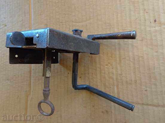 Old lock key, latch - early twentieth century - 7 Old lock key, latch - early twentieth century - 7