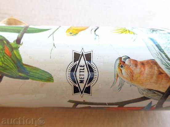 Delivery of An old thermos from the 70s of the XX century Delivery of An old thermos from the 70s of the XX century