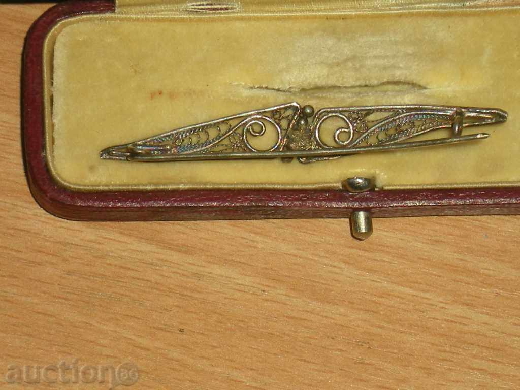 Licitație Vanzarea un vechi de argint brosa-filigran.Izkl.ryadka !!!