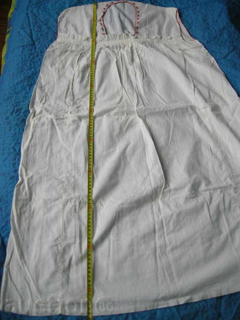 Πουκάμισο με κέντημα - ούγια με τιμή 40.00 BGN | € 20.45