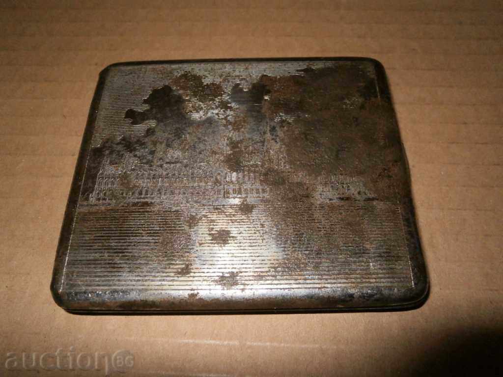old cigarette case with price 25.00 BGN | € 12.78