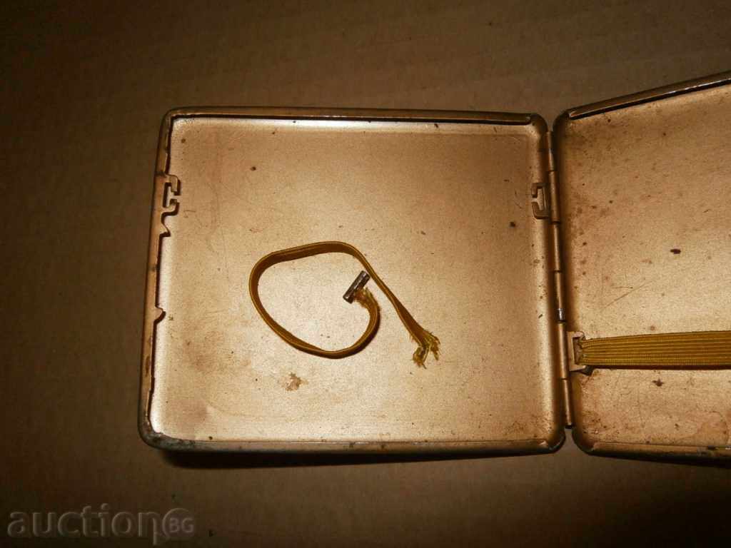 old cigarette case - 6