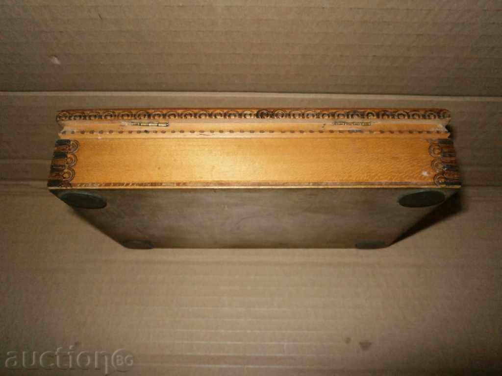 a boxed cigarette case - 6