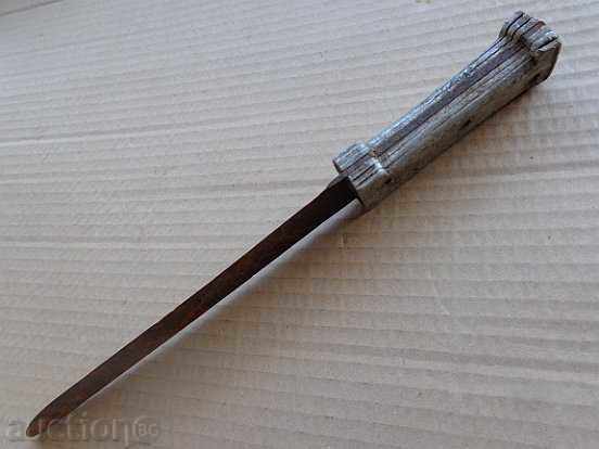 Delivery of Old knife, dagger, blade, karaoke Delivery of Old knife, dagger, blade, karaoke