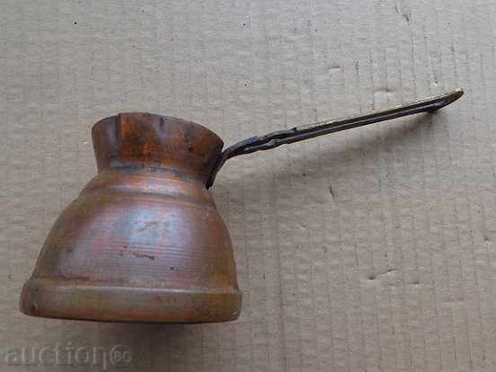 Old copper tin, coffee, baker, copper pot with price 44.00 BGN | € 22.50 Old copper tin, coffee, baker, copper pot with price 44.00 BGN | € 22.50