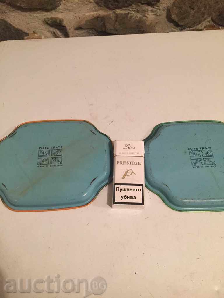 Delivery of small collection trays