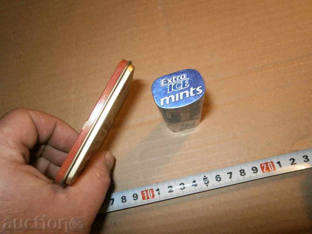 Auction metal boxes Auction metal boxes