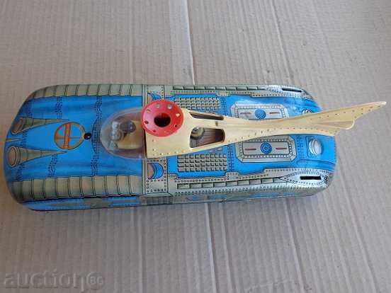 Toy cartoon space ship toy with price 42.00 BGN | € 21.47