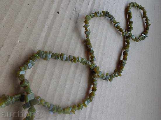 Auction Gerard of semi-precious stones, malachite, necklace, necklace Auction Gerard of semi-precious stones, malachite, necklace, necklace