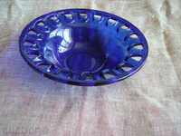 Fruit bowl made of cut glass
