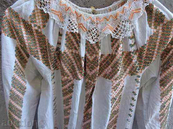 Auction Old bridal shirt with beads, sequins and lace of chees Auction Old bridal shirt with beads, sequins and lace of chees