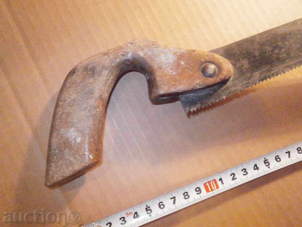 Auction old saw Auction old saw