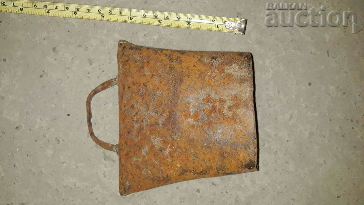 αρχαία πρωτόγονη καμπάνα σιδήρου - 5 αρχαία πρωτόγονη καμπάνα σιδήρου - 5