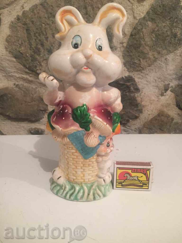 Auction  old pencil / vase ???