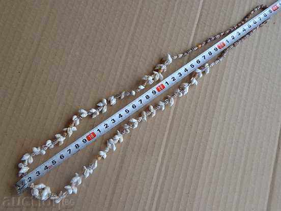 Стар гердан от рапани, огърлица, накит, бижу с цена 30.00 лв. | € 15.34 Стар гердан от рапани, огърлица, накит, бижу с цена 30.00 лв. | € 15.34