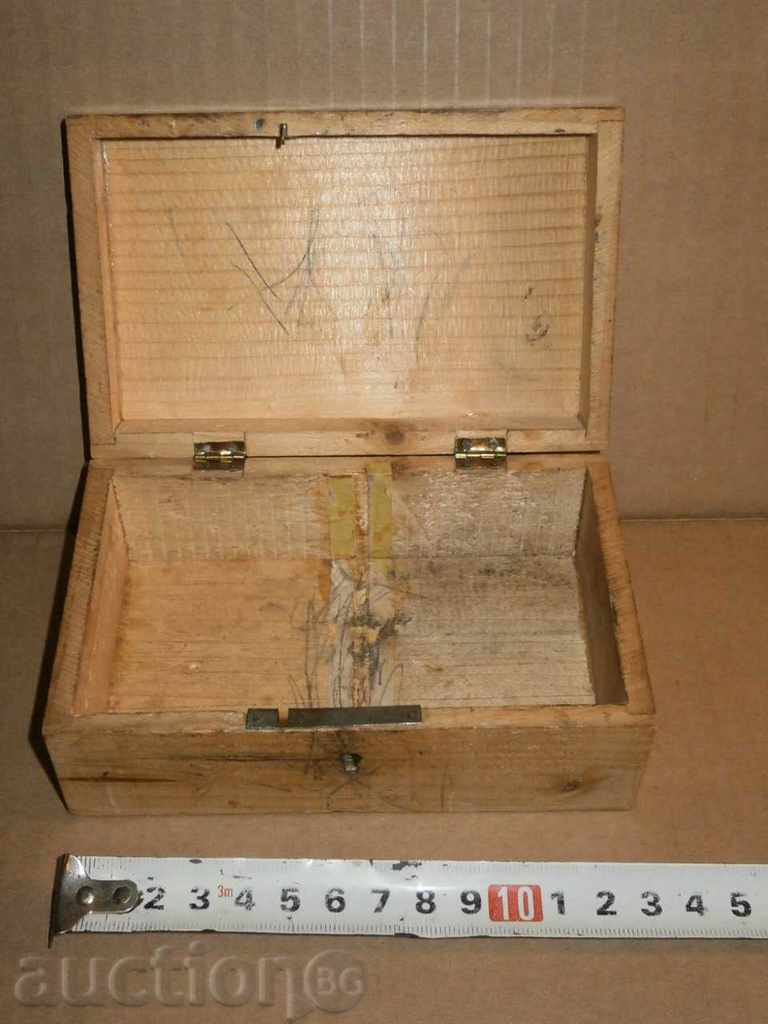 Auction wooden box 70te Auction wooden box 70te