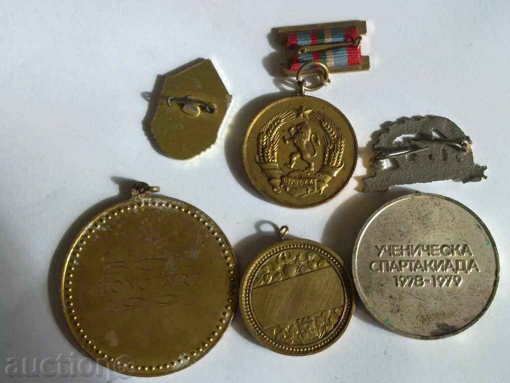 Lot medals, orders, badges with price 11.00 BGN | € 5.62 Lot medals, orders, badges with price 11.00 BGN | € 5.62