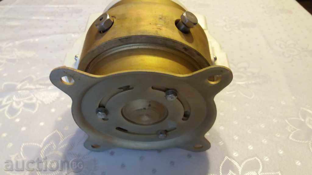 RUSSIAN EQUIPMENT MANOMETER - DIFMANOMETER - DM-3583 M - 6 RUSSIAN EQUIPMENT MANOMETER - DIFMANOMETER - DM-3583 M - 6