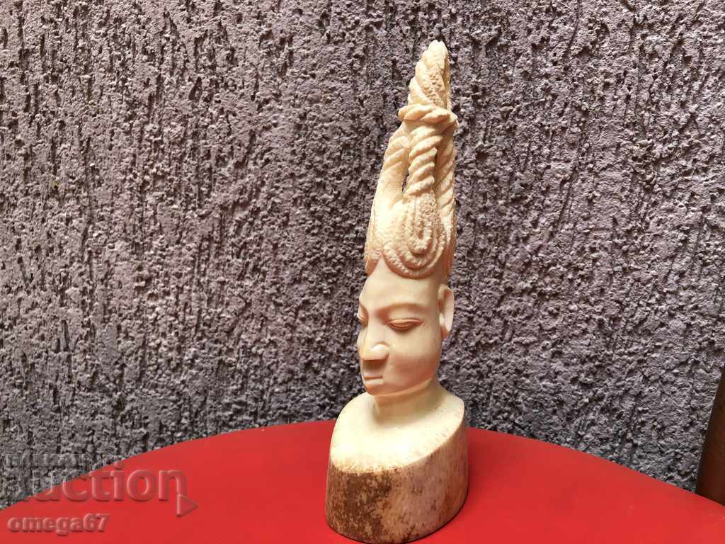 Fildeș figurină