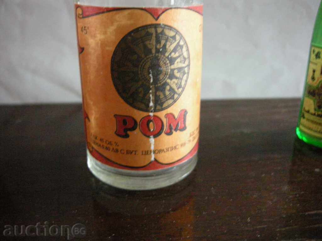 Auction collectors' bottles - 3 pcs Auction collectors' bottles - 3 pcs