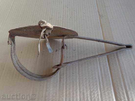 Delivery of Old forged trap, wrought iron Delivery of Old forged trap, wrought iron