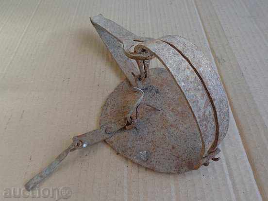 Old forged trap, wrought iron - 6 Old forged trap, wrought iron - 6