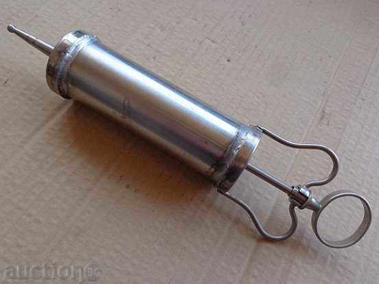 Old metal syringe, horsepower injection - 7