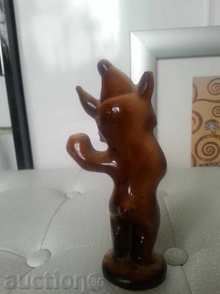 Licitație Vechi statuetă de porțelan rusesc, Figura Fox
