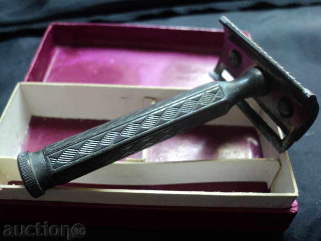 OLD SELF-BOTTLE - WITH BOX. - 7 OLD SELF-BOTTLE - WITH BOX. - 7