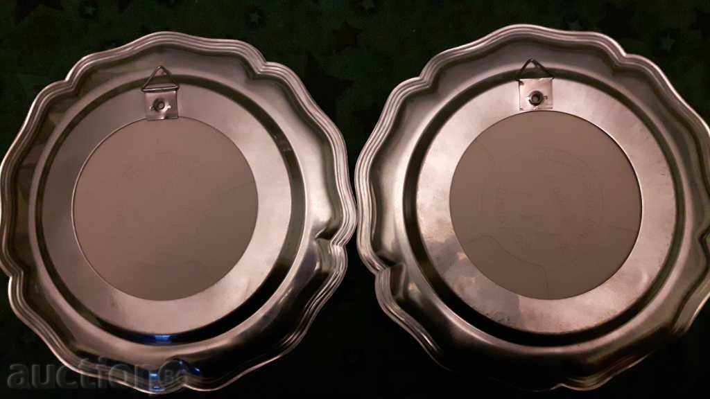 Pană - flori. Frame tsv.metal + ceramica - lot 2 buc. cu preț 30.00 BGN | € 15.34