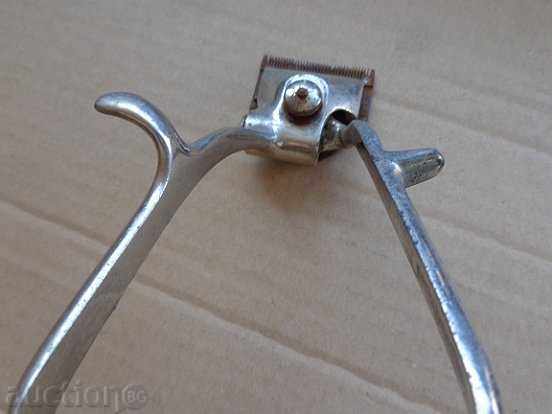 An old hand cutter, a razor - 5 An old hand cutter, a razor - 5