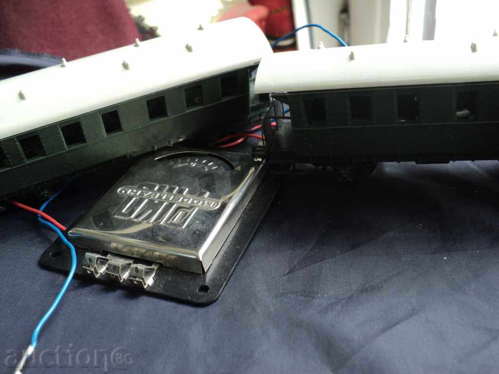 Delivery of 2 WAGON PICO + POWER SUPPLY. Delivery of 2 WAGON PICO + POWER SUPPLY.