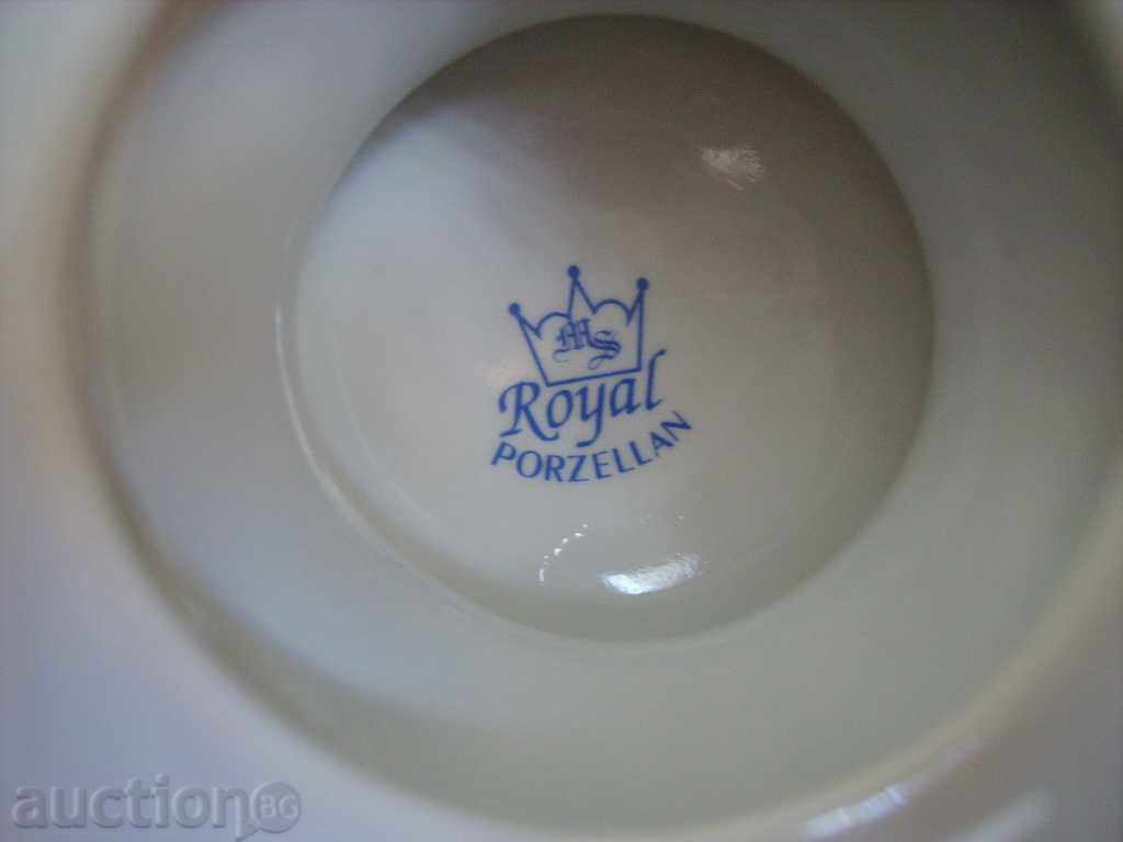 Porcelain bonbonniere - 7 Porcelain bonbonniere - 7