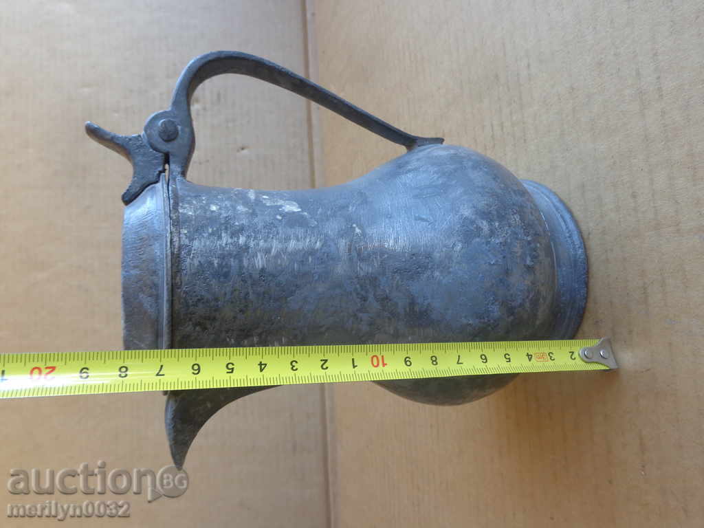 Δημοπρασία Παλιά αποσυνδέσεων κασσίτερο πλύσιμο κανάτα με καπάκι, κατσαρόλα χαλκού, κύπελλα στάμνα Δημοπρασία Παλιά αποσυνδέσεων κασσίτερο πλύσιμο κανάτα με καπάκι, κατσαρόλα χαλκού, κύπελλα στάμνα