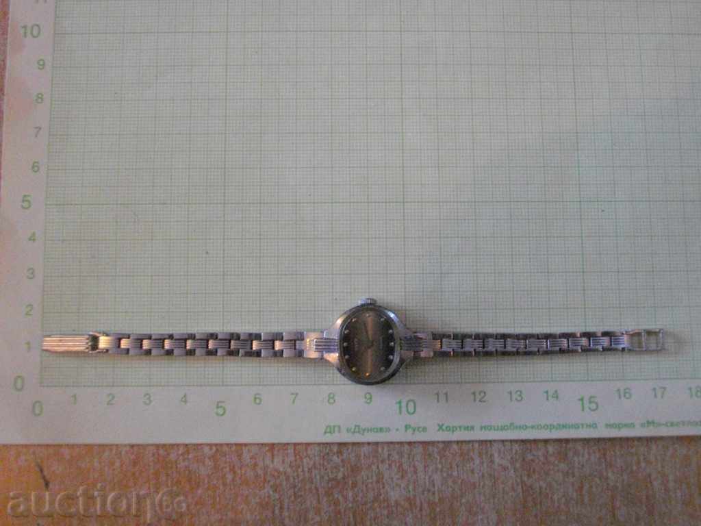 "ZARYA" Soviet ladies watch with a chain working with price 10.00 BGN | € 5.11 "ZARYA" Soviet ladies watch with a chain working with price 10.00 BGN | € 5.11