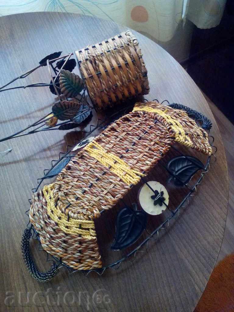 ΣΕΤ - καλάθι ταψιού και μπουκαλιού με τιμή € 2.56 | 5.01 BGN ΣΕΤ - καλάθι ταψιού και μπουκαλιού με τιμή € 2.56 | 5.01 BGN