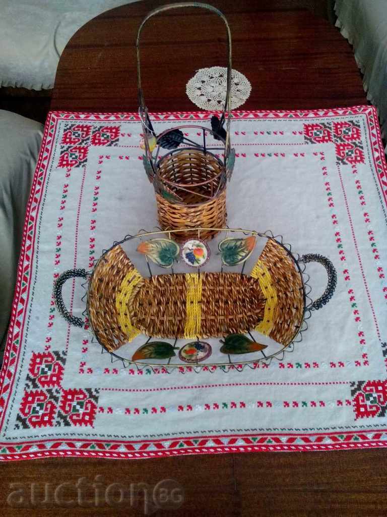 КОМПЛЕКТ-  панерка  и кошничка за бутилка