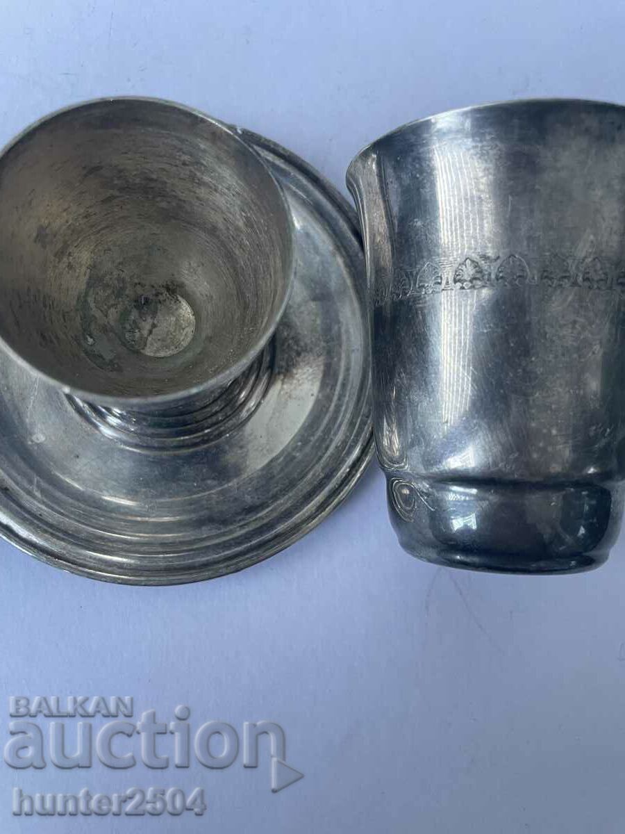 Аукцион Поставки за яйца и чашка