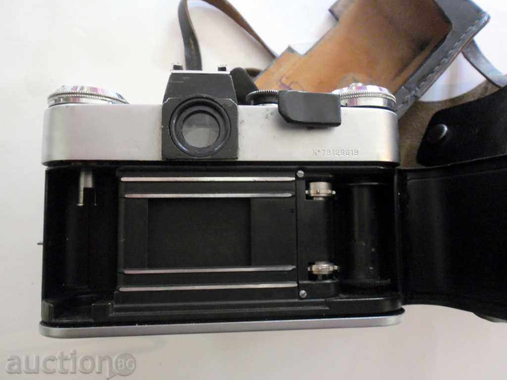 CAMERA ZENIT E/ZENITE/-MOSCOW 80 + booklet + RINGS - 5 CAMERA ZENIT E/ZENITE/-MOSCOW 80 + booklet + RINGS - 5