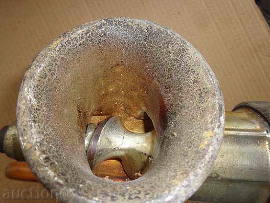 Mașină de tocat carne din metal veche Cehoslovacia - 5 Mașină de tocat carne din metal veche Cehoslovacia - 5