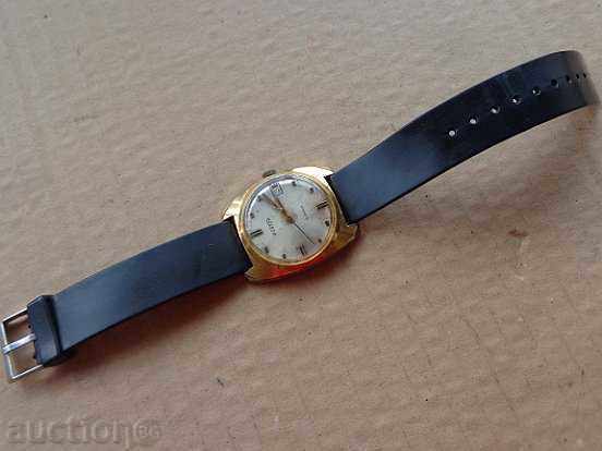 Vostok Hand-Wound Watch with Gold Plating, Second Hand, WORKING - 7 Vostok Hand-Wound Watch with Gold Plating, Second Hand, WORKING - 7
