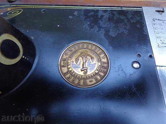 Delivery of Old manual sewing machine "ANKER", working Delivery of Old manual sewing machine "ANKER", working