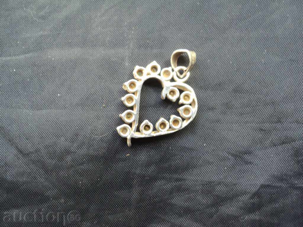 Auction Silver Pendant - Heart. Auction Silver Pendant - Heart.