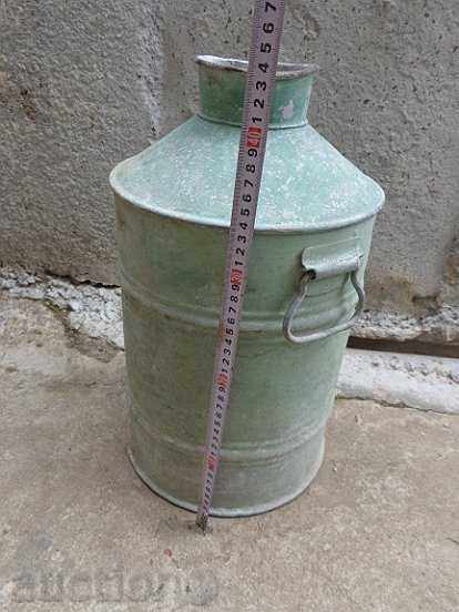 An old metal dump for milk, bucket, bucket with price 38.00 BGN | € 19.43 An old metal dump for milk, bucket, bucket with price 38.00 BGN | € 19.43