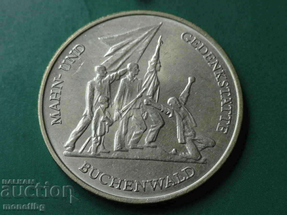 Auction  Germany 1972 - 10 brands "Buchenwald Memorial" GDR