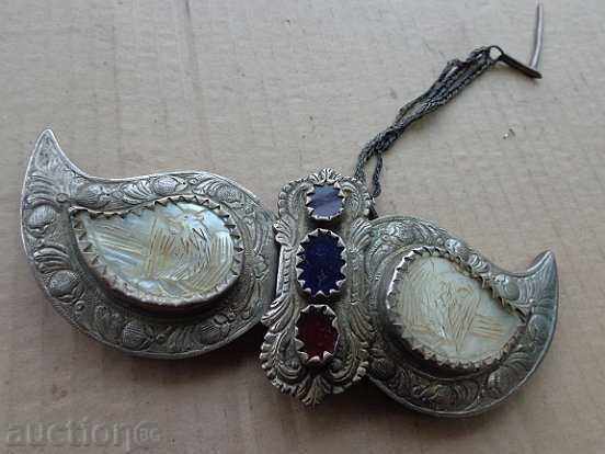 Auction  Renaissance hammered silver paftas with mother-of-pearl, paftas, silver