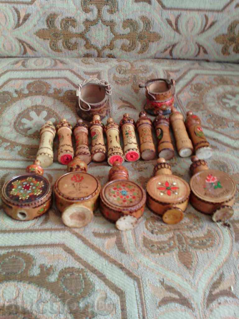 лот дървени предмети сувенири